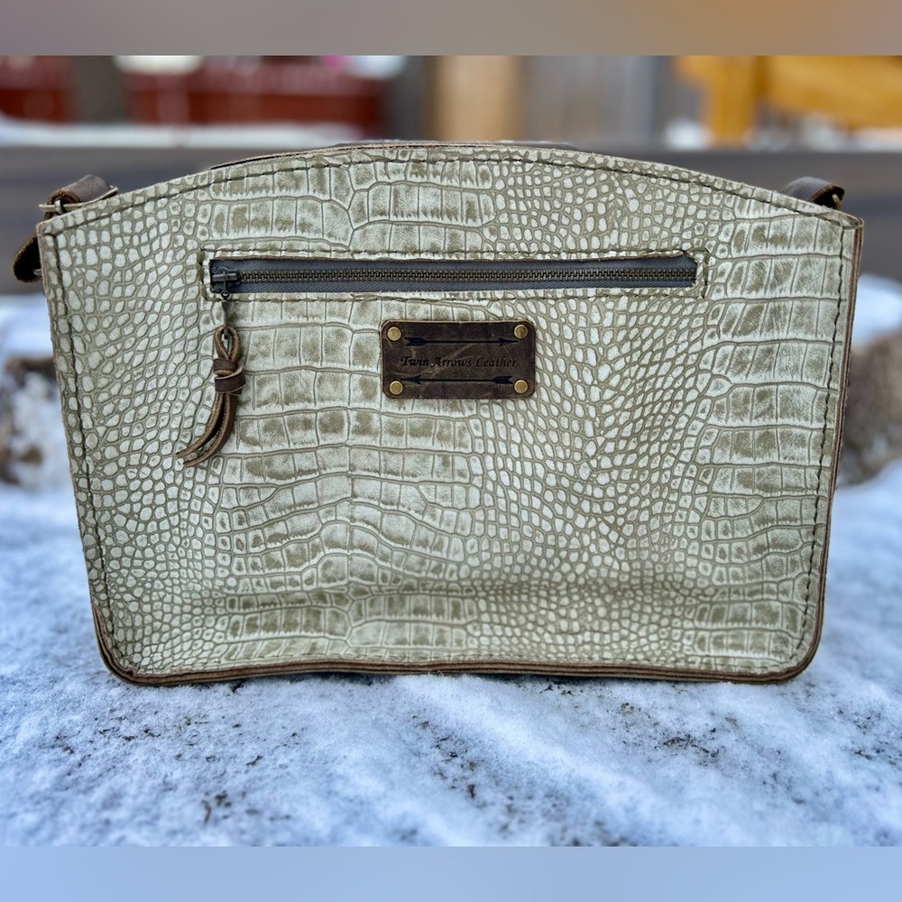 Twin Arrows Leather Crocodile Embossed Shoulder Bag…